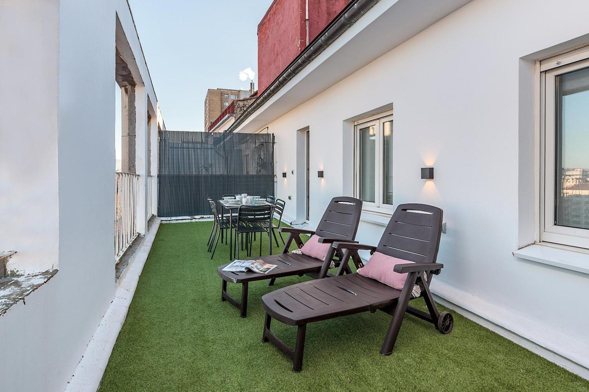 Genteel Home Jovellanos Terrace Хихон Экстерьер фото